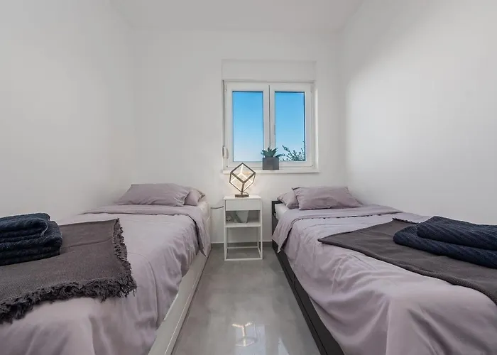 Marton - Mandre, Pag Villa Kolan