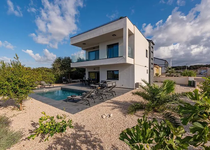 Marton - Mandre, Pag Kolan