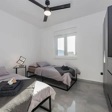 Marton - Mandre, Pag * Kolan