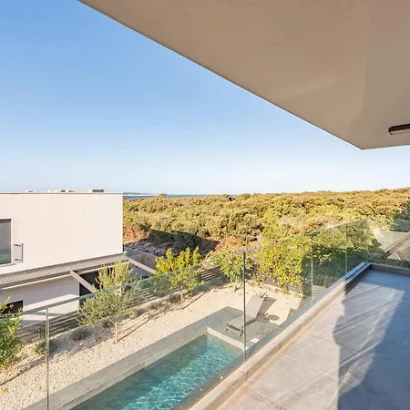 Marton - Mandre, Pag Villa