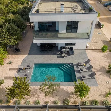 Marton - Mandre, Pag *